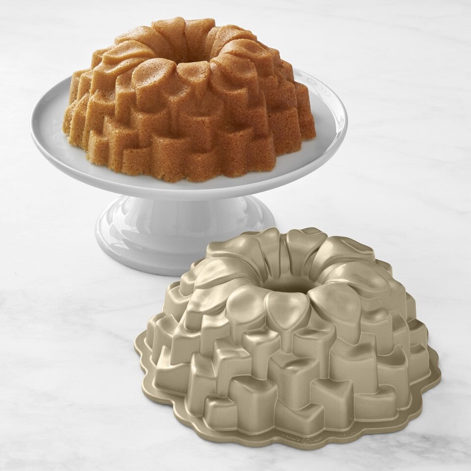 Nordic Ware Blossom Bundt® Cake Pan Williams Sonoma Australia